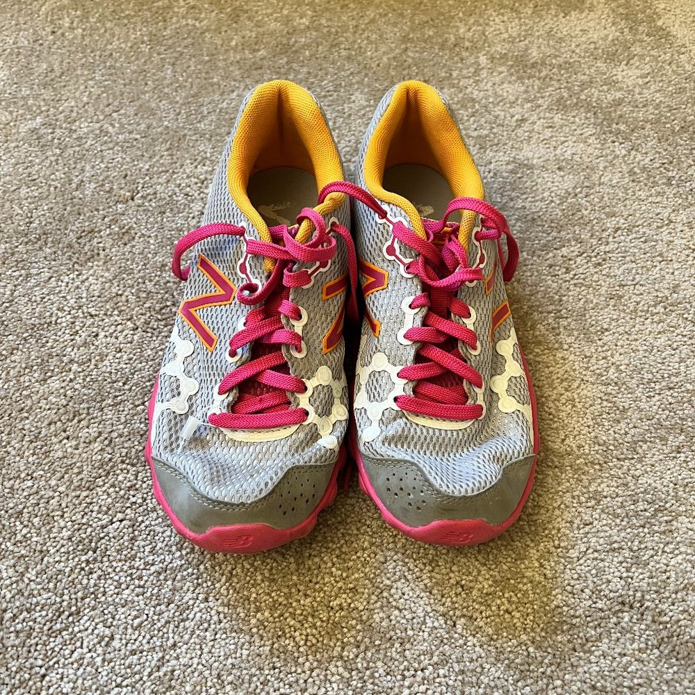 New Balance Kids 3.5M Ionix running shoes